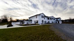 Avenues Recovery Center at Lake Ariel - Thumbnail 1