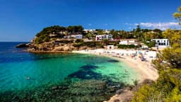 Casa Amoros - Thumbnail 2