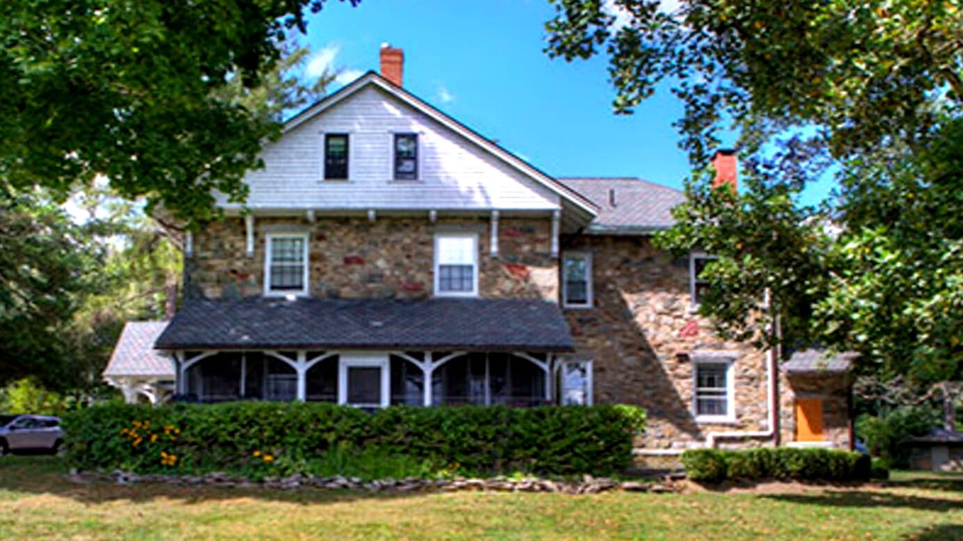 Herren Wellness Lincoln Street