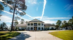 Honey Lake Clinic - Thumbnail 1