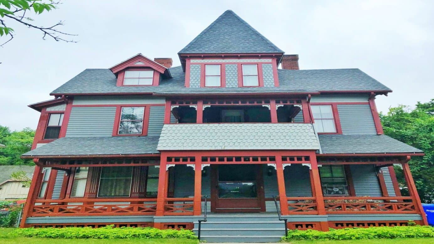 Matt's Place Men's Sober House
