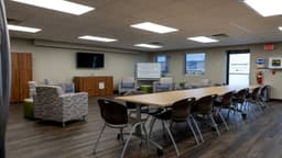 New Vista Schwartz Center - Thumbnail 4