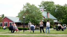 The Plymouth House - Thumbnail 2