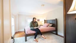 The Plymouth House - Thumbnail 4