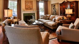 Sanford House at Cherry Street - Thumbnail 2