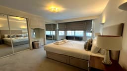 The Bridge - London House - Thumbnail 3