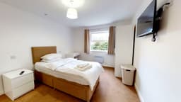 Linwood House - Thumbnail 5