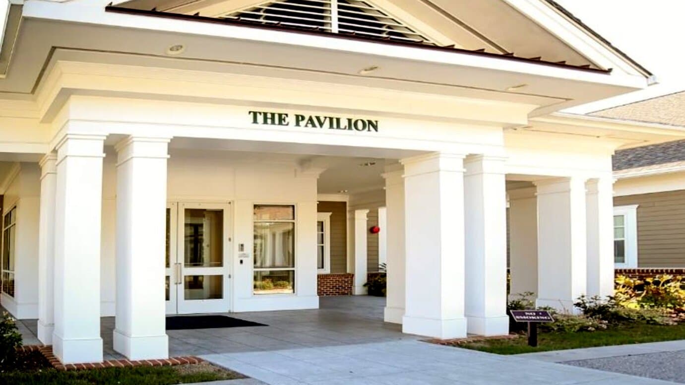 Pavillion At Williamsburg Place