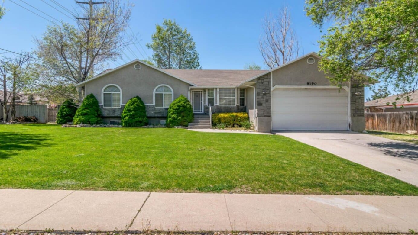 Sober Living Properties Willowcreek House